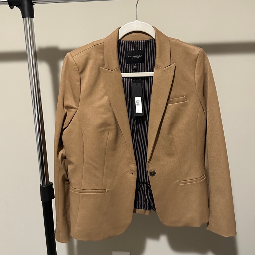 Banana Republic Camel Blazer